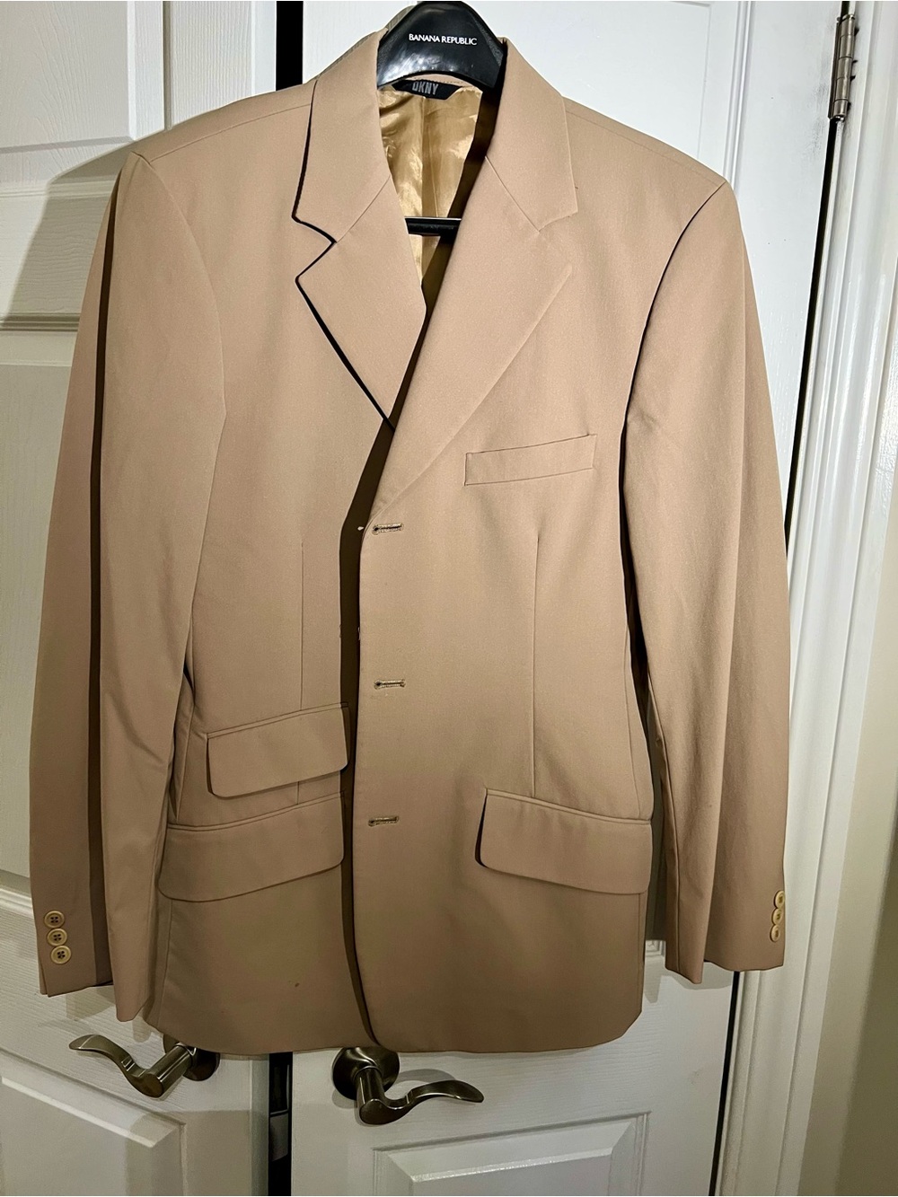 DKNY Tan Men's Sport Coat - Classic Single-Breasted Blazer
